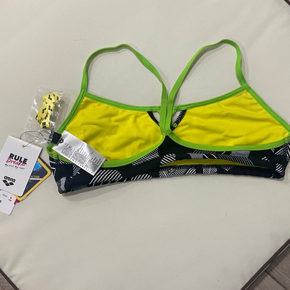 NWT Arena Bandeau BE Bikini Top SIZE L - Picture 2 of 4